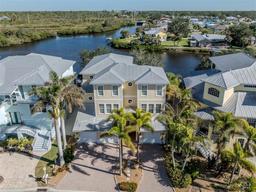 Picture of 737 Shakett Creek Drive, Nokomis, FL 34275