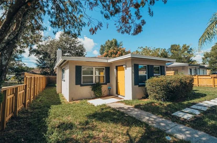 Picture of 315 E Street, Lake Wales FL 33853