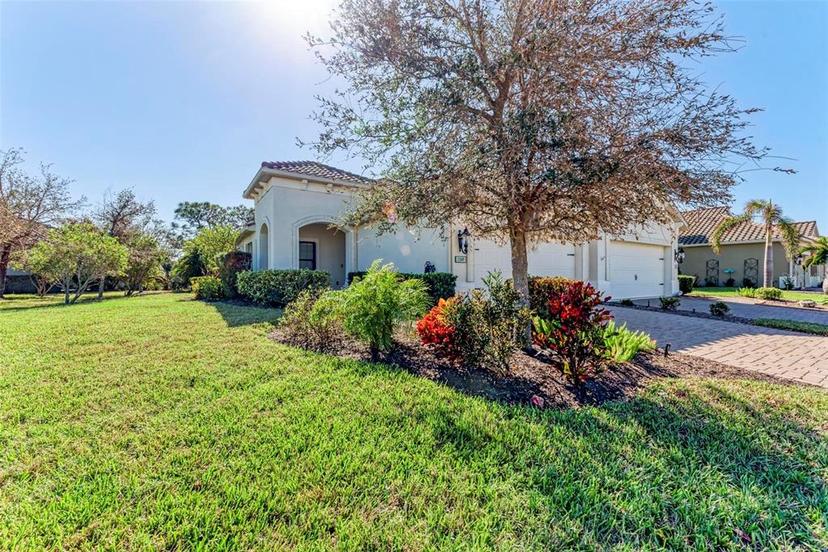Picture of 1269 Backspin Drive, Englewood FL 34223