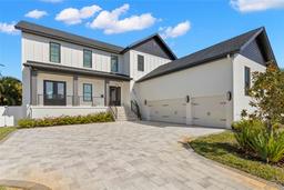 Picture of 901 38Th Avenue Ne, St Petersburg, FL 33704