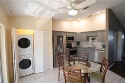 Picture of 4105 33Rd Avenue Drive W Unit 4105, Bradenton, FL 34205