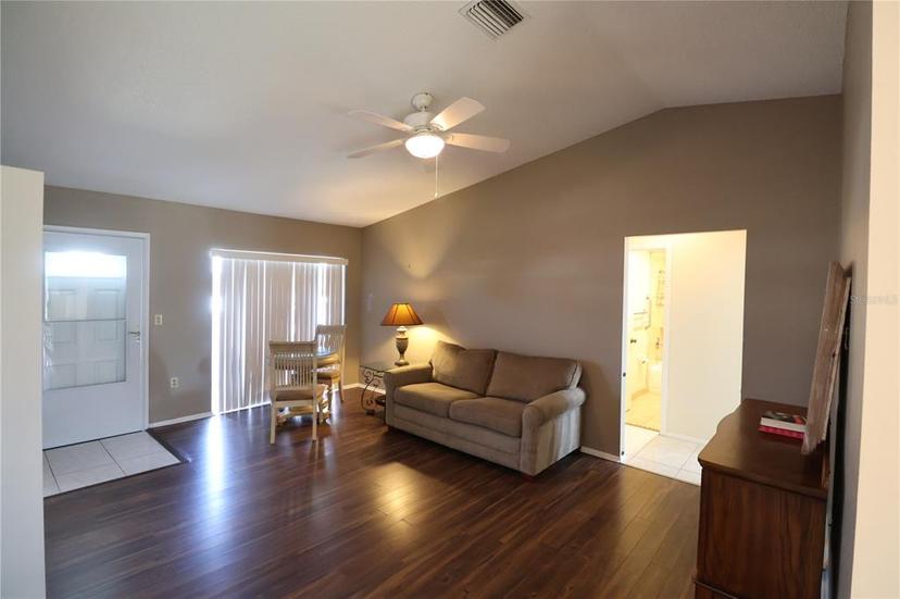 Picture of 4105 33Rd Avenue Drive W Unit 4105, Bradenton FL 34205