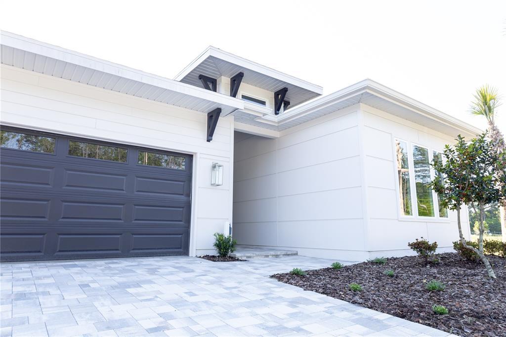 Picture of 835 SW 145Th Drive, Newberry, FL 32669