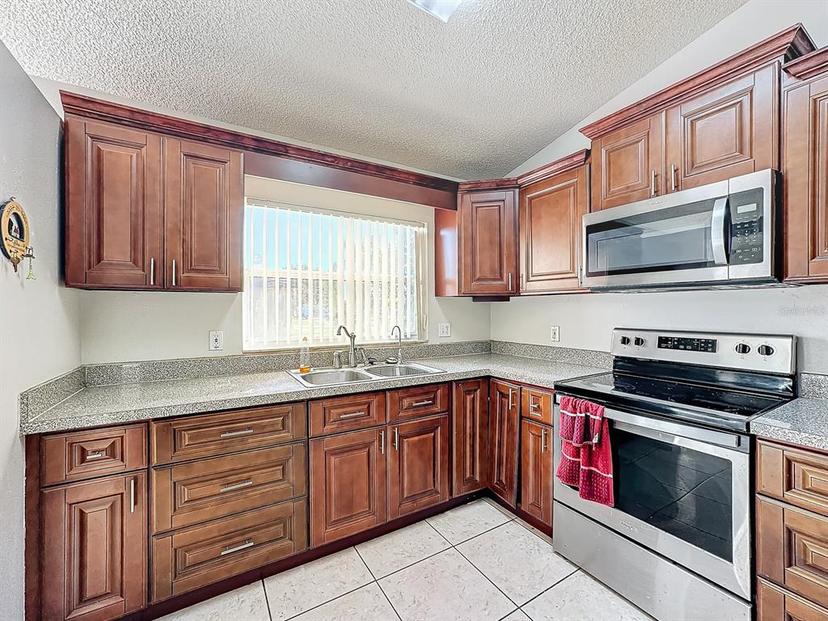 Picture of 589 Oak Branch Circle, Kissimmee FL 34758