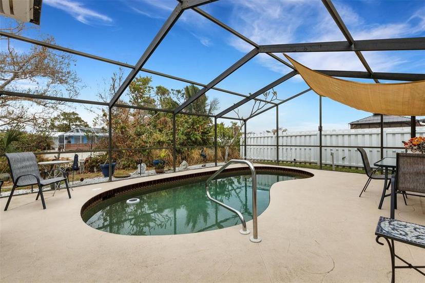 Picture of 852 E 6Th Street, Englewood FL 34223