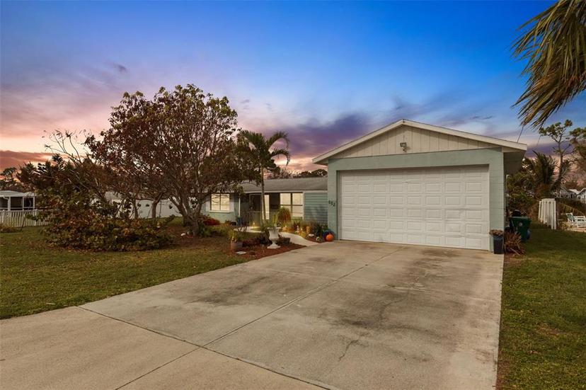 Picture of 852 E 6Th Street, Englewood FL 34223