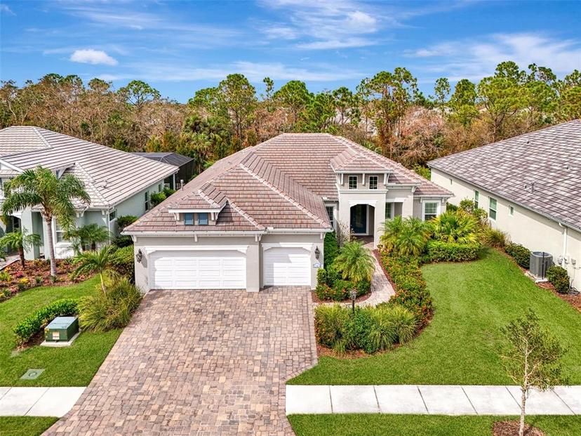 Picture of 12424 Davie Court, Venice FL 34293