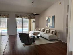 Picture of 1833 Queen Palm Drive, Apopka, FL 32712