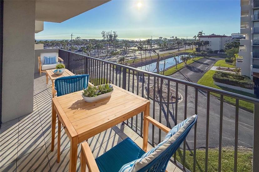 Picture of 1055 Beach Road Unit B-302, Sarasota FL 34242