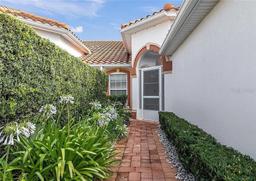 Picture of 5162 Harbour Drive, Oxford, FL 34484