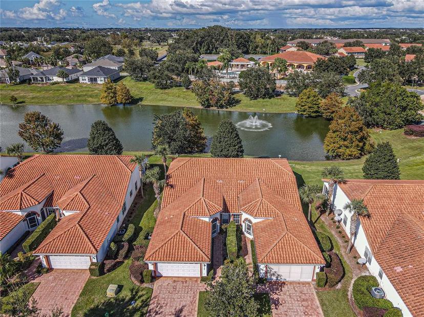 Picture of 5162 Harbour Drive, Oxford FL 34484
