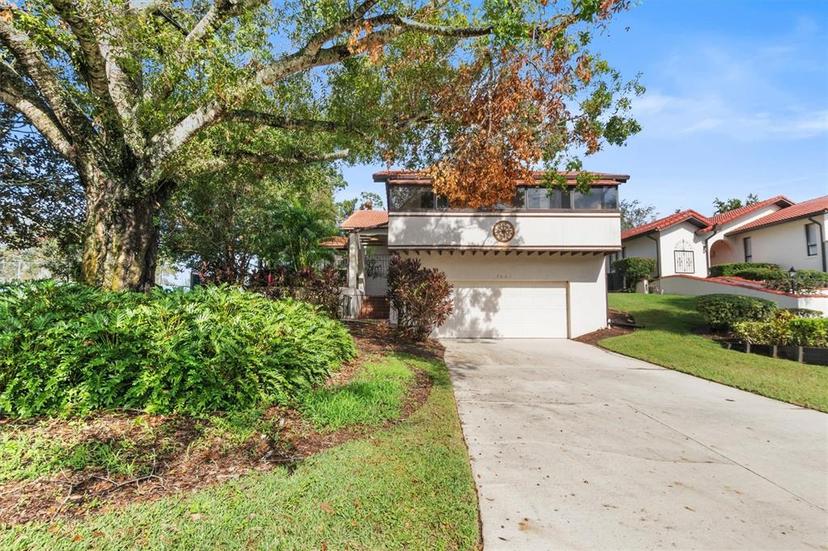 Picture of 6001 Country Club Drive, Lake Wales FL 33898