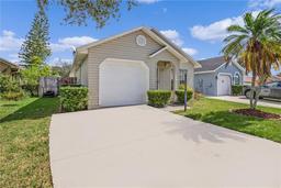 Picture of 1957 Teaberry Court, Orlando, FL 32824
