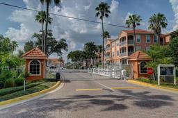 Picture of 5000 Culbreath Key Way Unit 1-203, Tampa, FL 33611