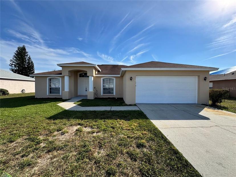 Picture of 817 Highland Crest Loop, Lake Wales FL 33853