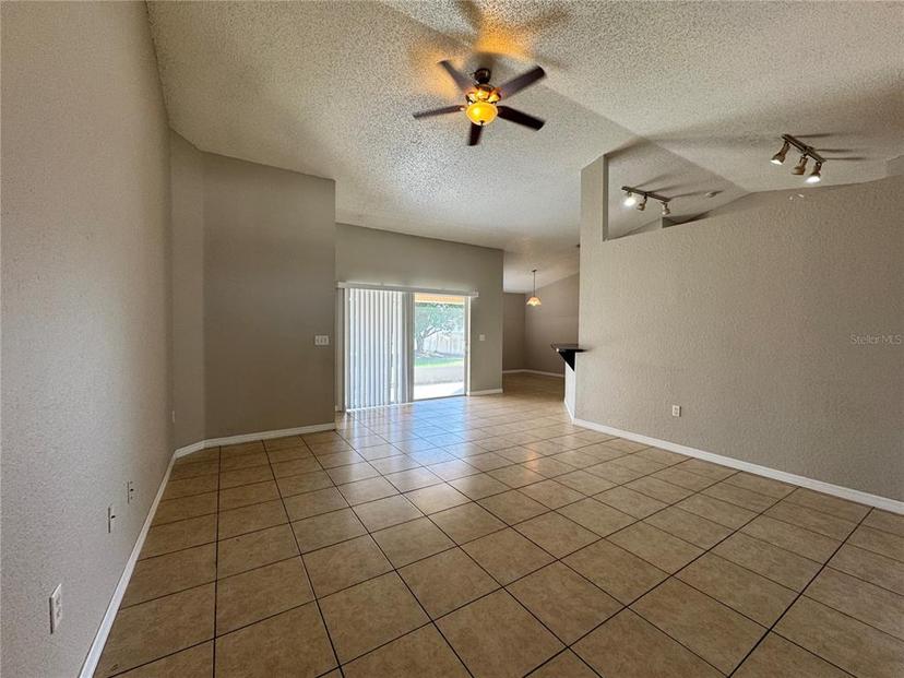 Picture of 817 Highland Crest Loop, Lake Wales FL 33853