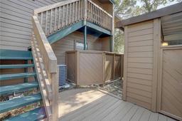 Picture of 1106 Lennox Road W, Palm Harbor, FL 34683