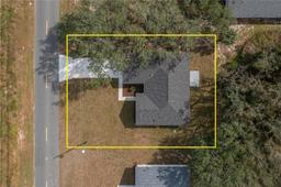 Picture of 3123 W County Line Road Unit R, Avon Park, FL 33825