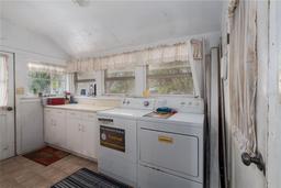 Picture of 908 Pomelo Avenue, Sarasota, FL 34236