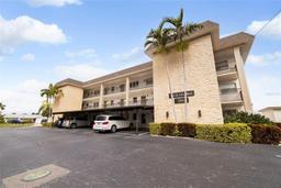 Picture of 3789 46Th Avenue S Unit 101, St Petersburg, FL 33711