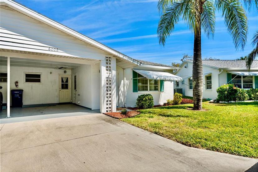 Picture of 6006 Hibiscus Drive Unit 6006, Bradenton FL 34207