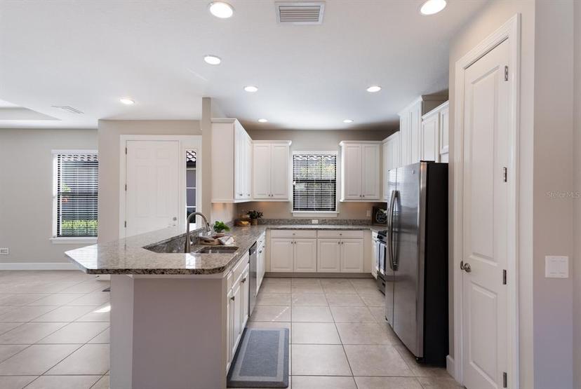 Picture of 8720 Bellussi Drive, Sarasota FL 34238