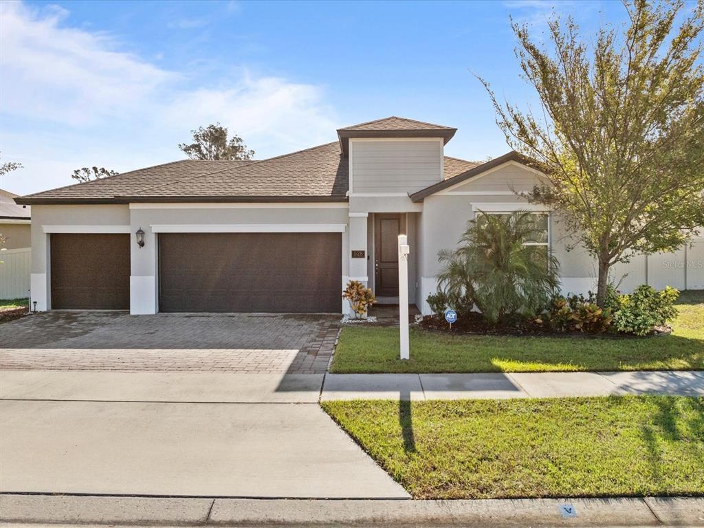 Picture of 528 Bellissimo Place, Howey In The Hills, FL 34737
