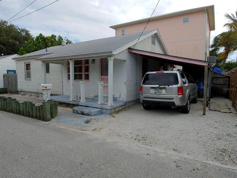 Picture of 131 92Nd Avenue, Treasure Island FL 33706