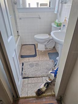 Picture of 131 92Nd Avenue, Treasure Island, FL 33706