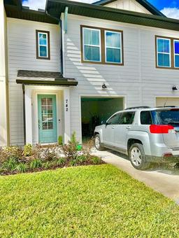 Picture of 742 Longboat Drive, Davenport, FL 33896