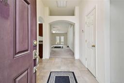 Picture of 501 9Th Street Ne, Ruskin, FL 33570