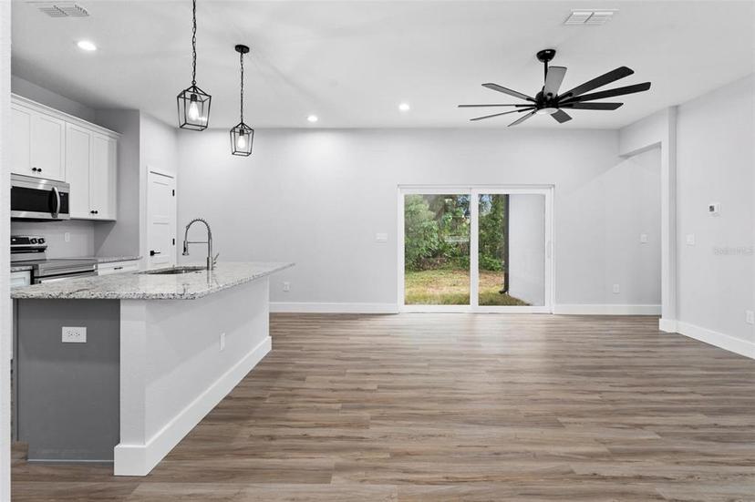 Picture of 405 N Mcdonald Avenue, Deland FL 32724