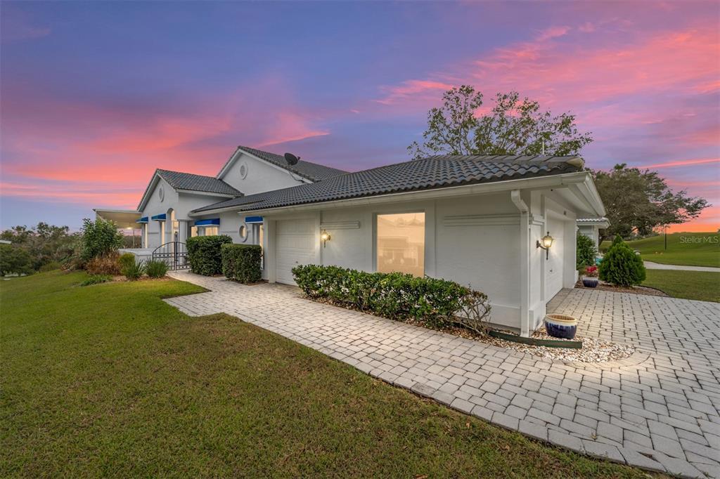 Picture of 6042 Topsail Road, Lady Lake, FL 32159