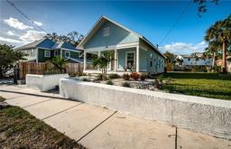 Picture of 509 W Cedar Street, Tarpon Springs, FL 34689