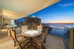 Picture of 401 Quay Commons Unit 803, Sarasota, FL 34236