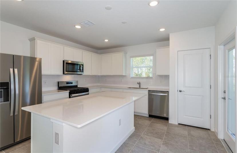 Picture of 9080 Wildlight Trail, Wildwood FL 34785