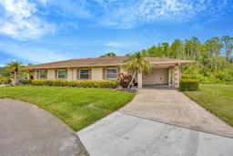 Picture of 2104 Hembury Place Unit 33, Sun City Center, FL 33573