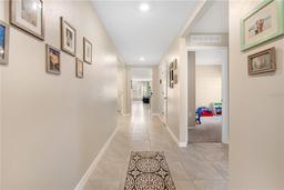 Picture of 11389 SE 67Th Circle, Belleview, FL 34420