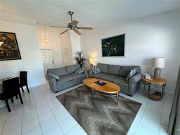 Picture of 2571 Cyprus Drive Unit 1-202, Palm Harbor, FL 34684