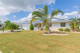 Picture of 907 La Jolla Avenue, Sun City Center, FL 33573