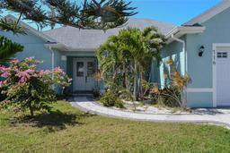 Picture of 716 Laurel Avenue, Venice, FL 34285