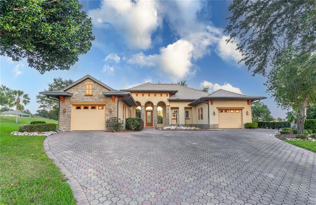 Picture of 38748 Lakeview Walk, Lady Lake, FL 32159