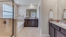 Picture of 18009 Tavernside Trail, Lakewood Ranch, FL 34211
