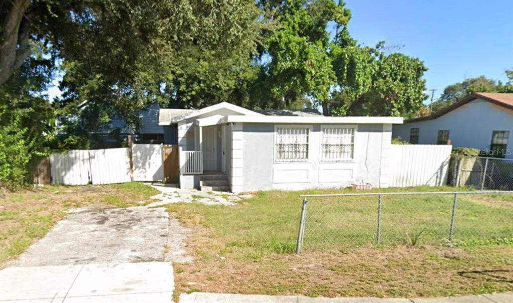 Picture of 3023 W Green Street, Tampa, FL 33607