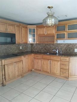 Picture of 3023 W Green Street, Tampa, FL 33607