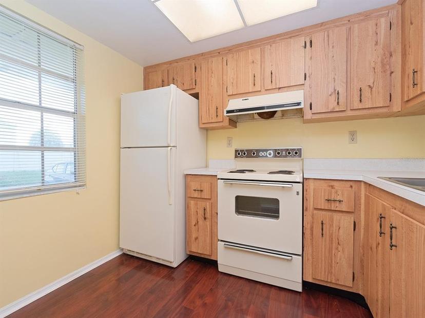 Picture of 2465 Northside Drive Unit 906, Clearwater FL 33761