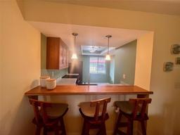 Picture of 143 Lakeside Drive Unit 143, Oldsmar, FL 34677
