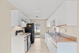 Picture of 618 Ridge Terrace, Winter Haven, FL 33881