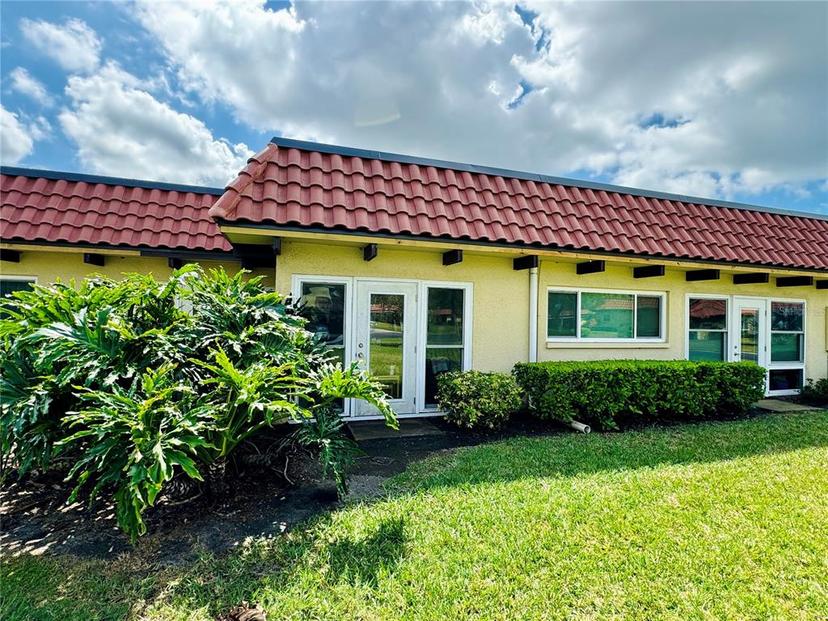 Picture of 1701 Pinehurst Road Unit 8B, Dunedin FL 34698