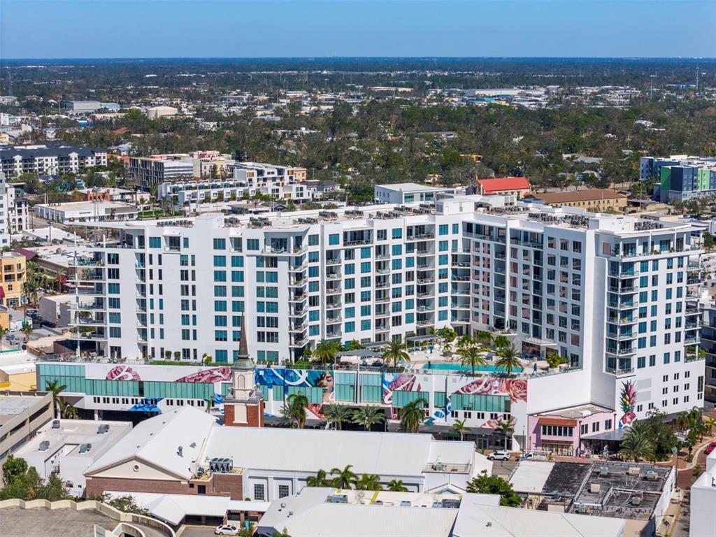 Picture of 111 S Pineapple Avenue Unit 613, Sarasota, FL 34236